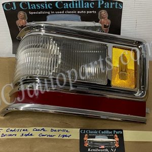 OEM 1975 1976 Cadillac Deville Calais Fleetwood LEFT DRIVER SIDE TURN SIGNAL PARK CORNER LIGHT LENS #5968017/#1605270/#5966731